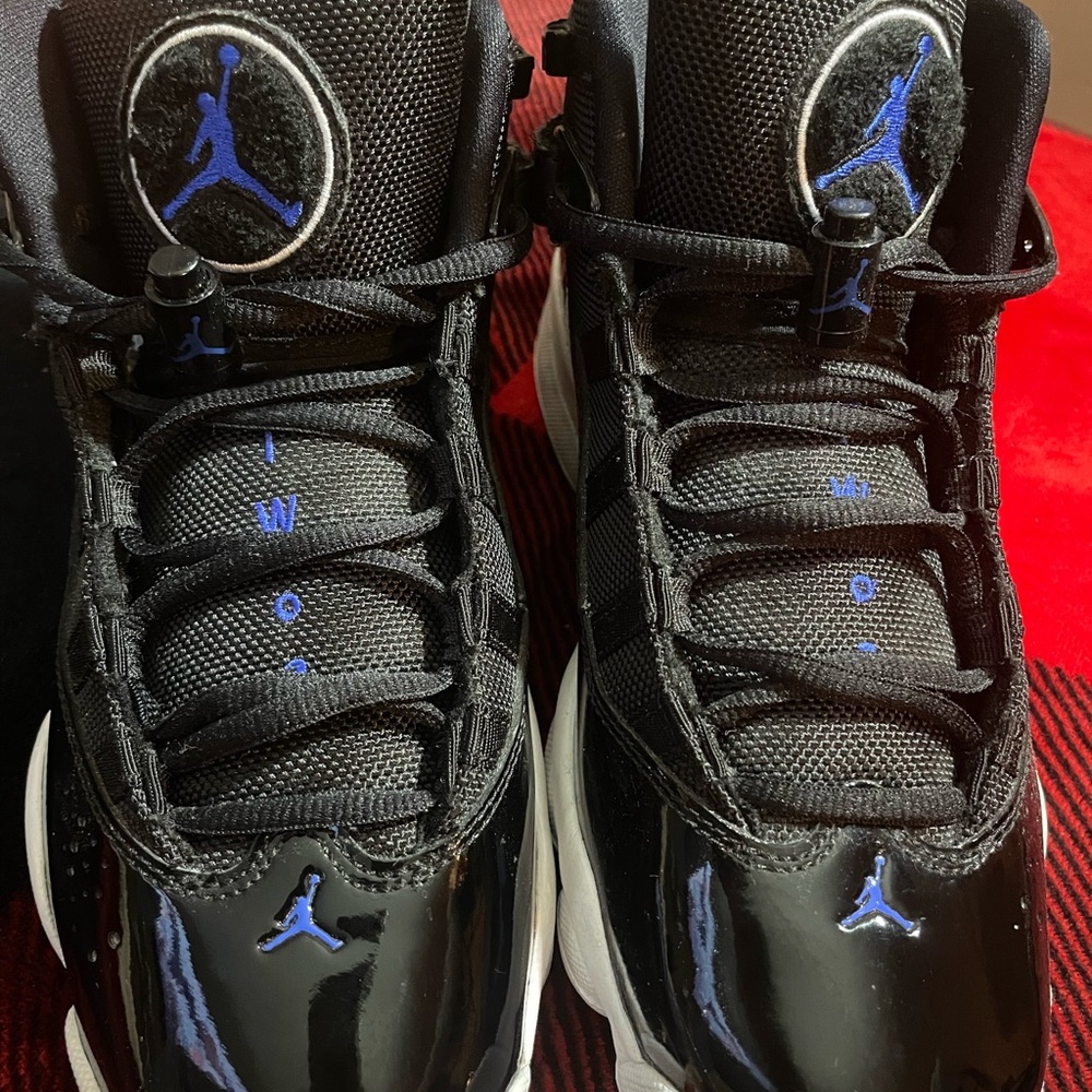 Air Jordan 6 Rings space jam size 6 youth